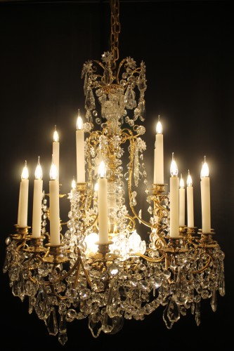 Luminaires Lustre - Lustre à 25 lumières en bronze et cristal de Baccarat, fin du XIXe siècle