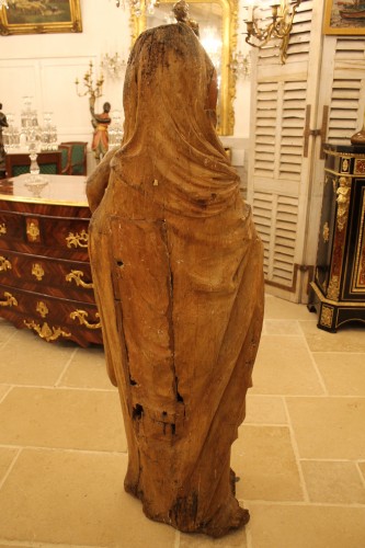 Antiquités - Grande Vierge à l'enfant au raisin en chêne sculpté, sud de la France XVIe siècle