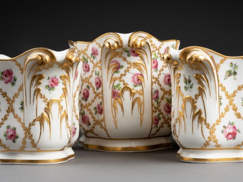 XVIIIe siècle - Garniture en porcelaine de la Manufacture de Sévres vers 1768
