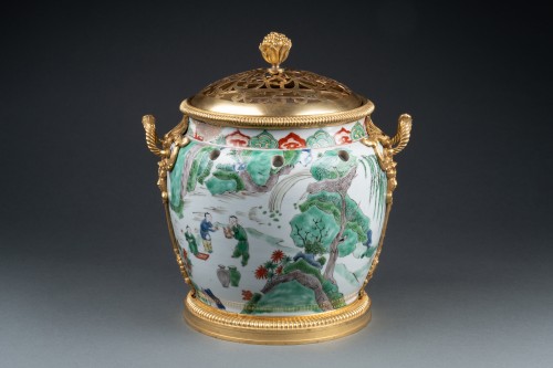 Antiquités - Pot pourri en porcelaine de Chine, monture Paris époque Régence
