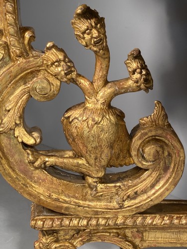 Louis XIV - Console en bois doré aux hydres, Paris fin de l’époque Louis XIV