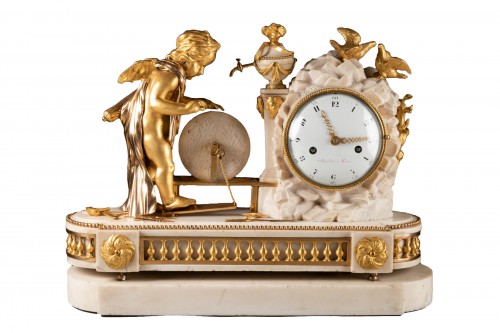 Pendule "Cupidon" en marbre blanc et bronze doré, époque Louis XVI