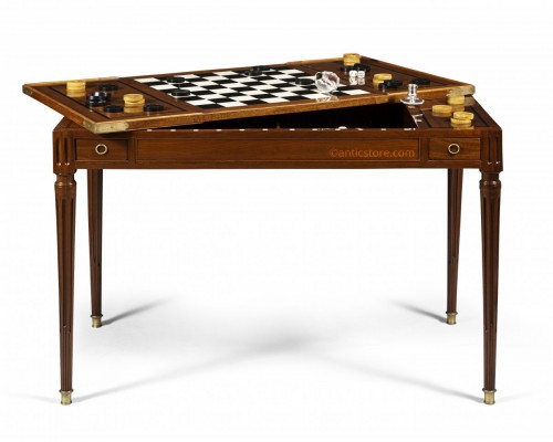 Table à jeu dite de « tric trac » d'époque Louis XVI estampillée F. SCHEY