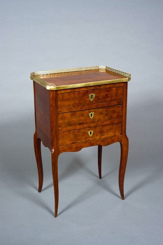 Table de salon chiffonnière Transition estampillée Pascal COIGNIARD, XVIIIe siècle - Baptiste Jamez