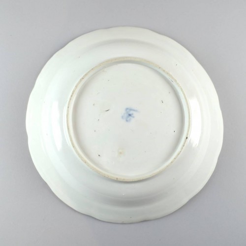 XVIIIe siècle - Assiette creuse en porcelaine de Frankenthal