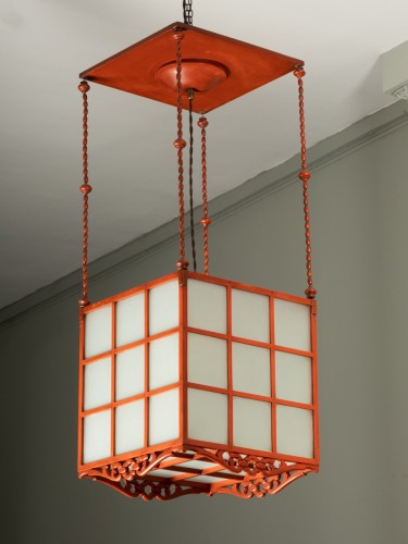 Lanterne en bois laqué rouge - Luminaires Style Art Déco