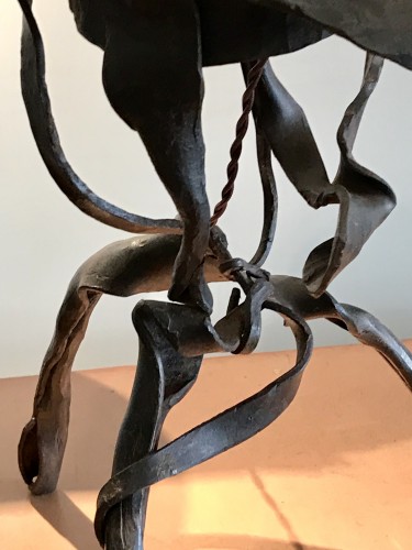 XXe siècle - Lampe sculpture en fer forgé - Georges Charpentier dit Gino