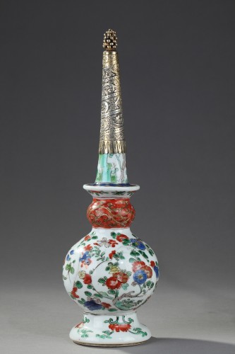 Deux Aspersoirs en porcelaine de la "Famille verte " Chine Kangxi 1662/1722 - Arts d