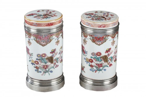Paire de boites en porcelaine de la famille rose - Chine époque Qianlong