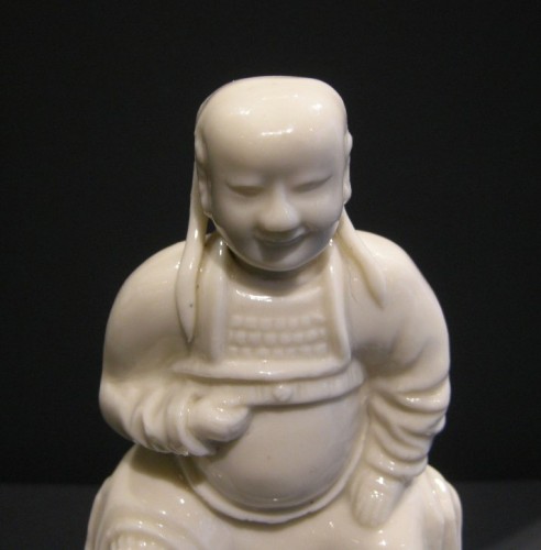 Statuette en porcelaine Blanc de Chine - 1650/1670 - Arts d