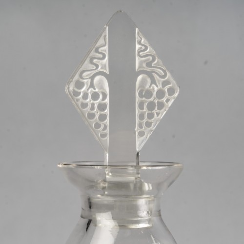 XXe siècle - 1924 René Lalique - Service de verres Savegrne de 34 pièces