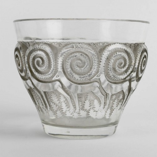 XXe siècle - 1933 René Lalique - Vase Rennes