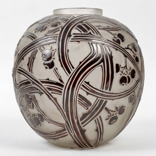 1924 René Lalique - Vase Baies - Verrerie, Cristallerie Style Art Déco