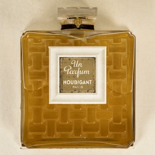 Verrerie, Cristallerie  - 1919 René Lalique - Flacon un parfum scellé avec boîte pour Houbigant
