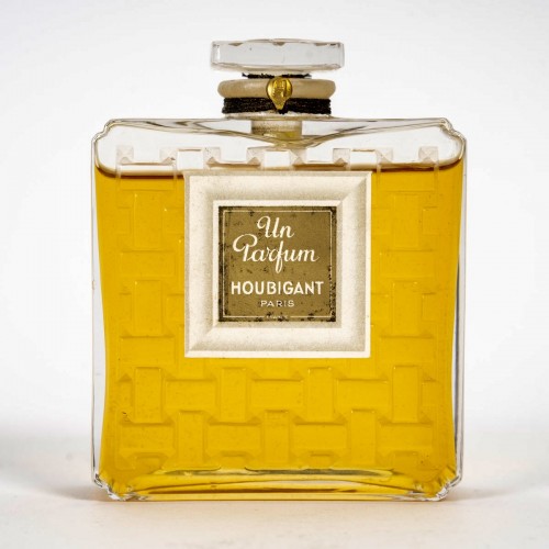 XXe siècle - 1919 René Lalique - Flacon un parfum scellé avec boîte pour Houbigant