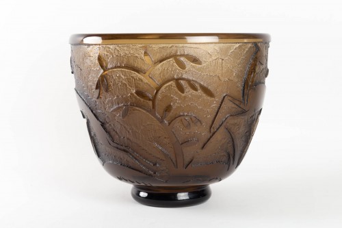 Daum - Vase Monumental « Antilopes et feuillages » verre topaz dégagé à l’acide - BG Arts