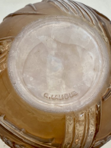 Verrerie, Cristallerie  - 1924 René Lalique - Vase Baies verre blanc patiné sépia