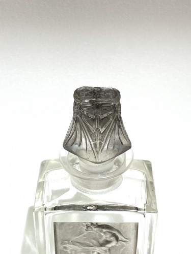 XXe siècle - 1914 René Lalique - Flacon « L'Effleurt » 