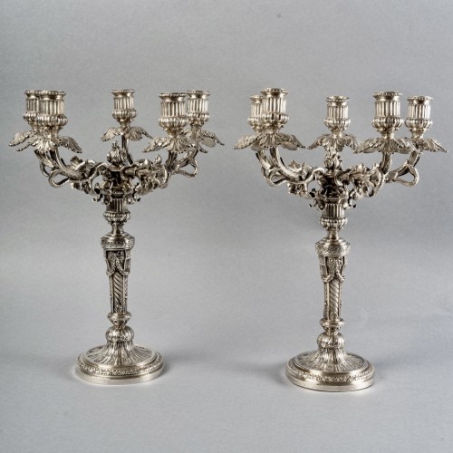 1890 Wolfers - Paire de candélabres bougeoirs en argent massif - Argenterie et Arts de la table Style 