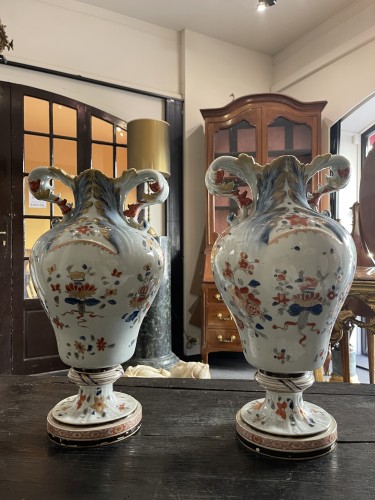 Antiquités - Paire de vases en porcelaine, Angleterre fin XIXe siècle