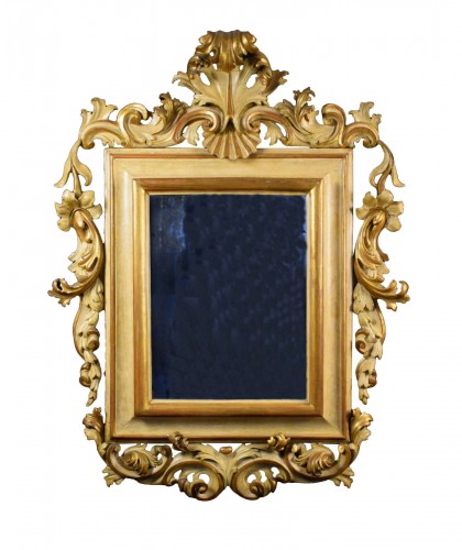 Grand miroir laqué et doré à motifs rocaille, Italie, début du 18e siècle
