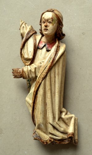 XVIe siècle et avant - Paire d'anges en tilleul sculpté XVIe siècle