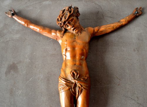 Art sacré, objets religieux  - Christ en buis sculpté, Allemagne XVIe siècle