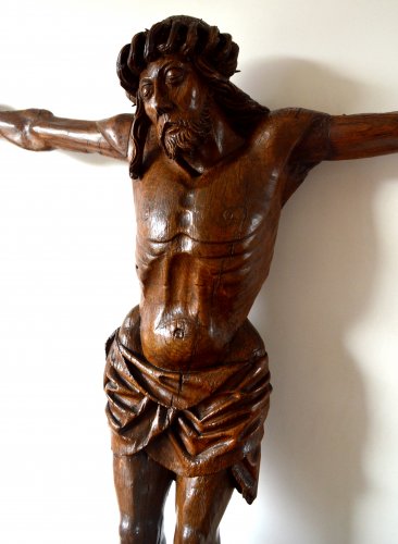 Art sacré, objets religieux  - Christ en chêne sculpté vers 1500