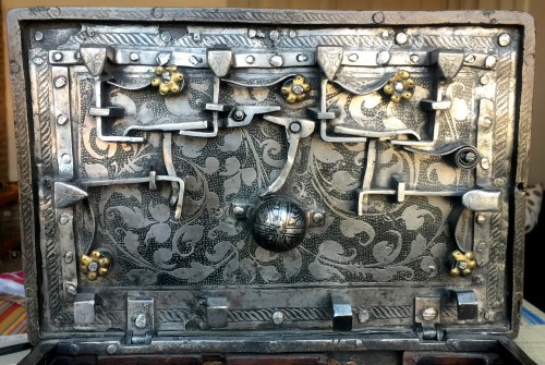 Objets de Curiosité  - Grand Coffret en acier gravé à l'eau-forte, Nuremberg 2e moitié du XVIe siècle