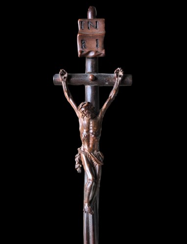 Louis XIV - Crucifix en bois fruitier et buis.XVIIe siècle