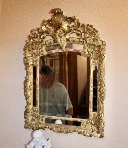 Antiquités - Miroir à réserves en bois doré du XIXe siècle