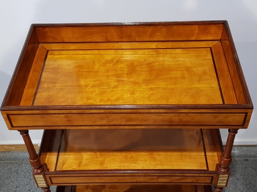 XVIIIe siècle - Table vide-poches, estampillée M. Carlin