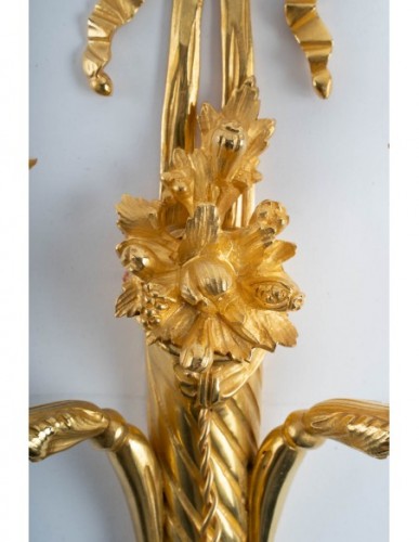 Paire d'appliques en bronze doré à deux bras de lumière - Luminaires Style 
