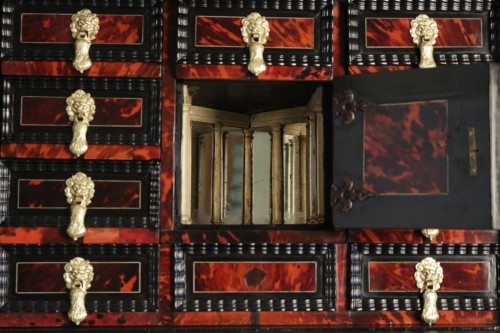 Cabinet flamand du XVIIe siècle - 