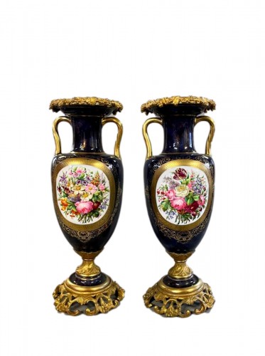 Importants vases de sèvres, monture bronze doré