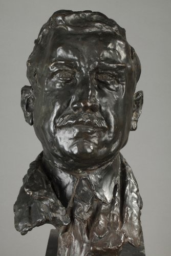 Sculpture Sculpture en Bronze - Buste d'homme signé ALFRED PINA daté 1930