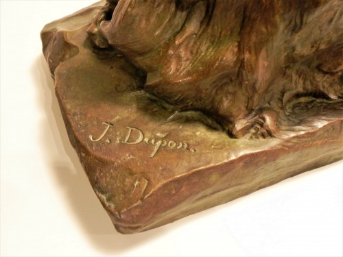 Sculpture Sculpture en Bronze - Josuë DUPON (1864-1935) Lion couché Bronze (vers 1908)