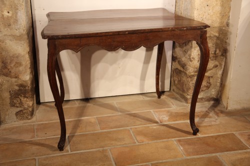 Table console Louis XV en bois de noyer - Chatelan Antiquités