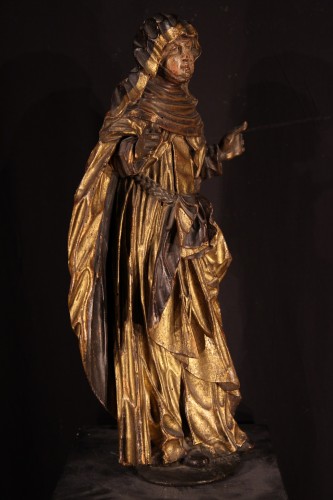 Sainte moniale en bois de tilleul doré et polychromé, Travail piémontais circa 1600 - Sculpture Style 