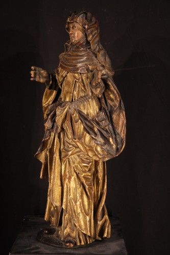 Sculpture Sculpture en Bois - Sainte moniale en bois de tilleul doré et polychromé, Travail piémontais circa 1600