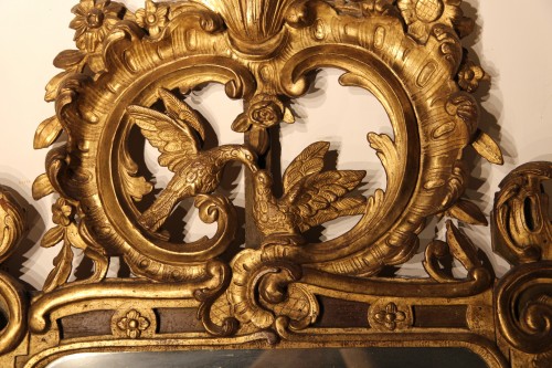 Miroirs, Trumeaux  - Important Miroir provençal en bois sculpté, doré et laqué. Epoque XVIIIe