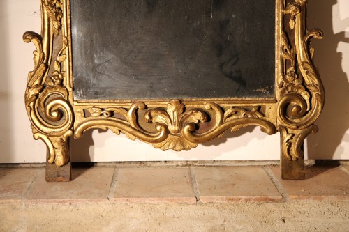 Important Miroir provençal en bois sculpté, doré et laqué. Epoque XVIIIe - Chatelan Antiquités