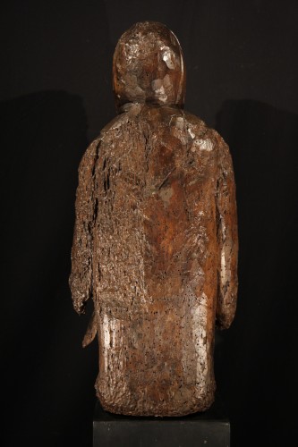 Saint Benoît en bois de noyer sculpté et polychrome, France XVIe siècle - Chatelan Antiquités