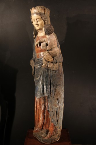 Sculpture Sculpture en Bois - Vierge à l’Enfant en bois polychromé. France XIVe siècle