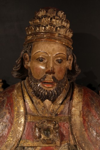 Saint Pierre en pape, travail du Nord de la France, fin XVIe siècle - Sculpture Style 