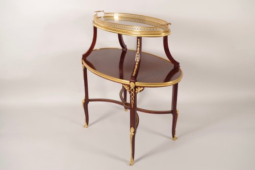Mobilier Table & Guéridon - Table à thé par François LINKE (1855-1946)