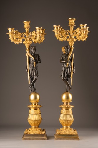 Paire de candélabres en bronze patiné et doré Epoque Empire - Christophe Havas