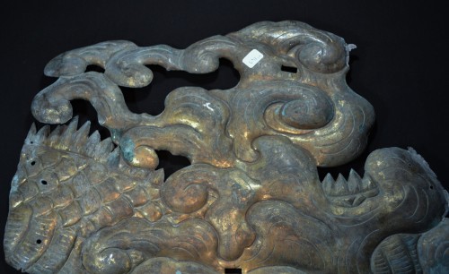 Antiquités - Colossal dragon Chinois en cuivre repoussé doré 