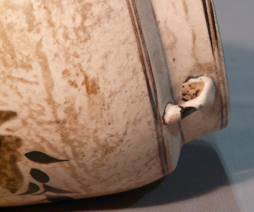 Antiquités - Paire de jarres en grés Cizhou à décor de lièvre, Chine Dynastie Ming 16e siècle