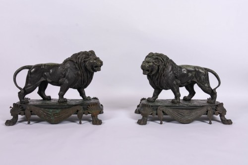 Paire de lions par Paul Edouard Delabrièrre - Costermans Antiquités